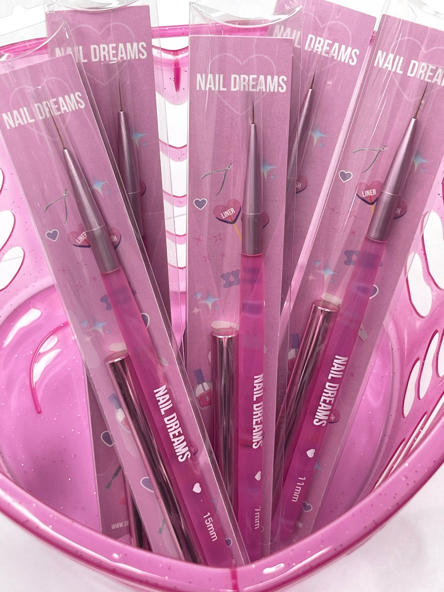 11mm liner brush